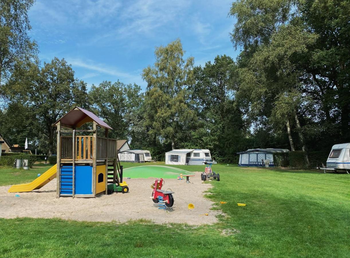 Camping De Vinkenkamp Lieren Exterior photo