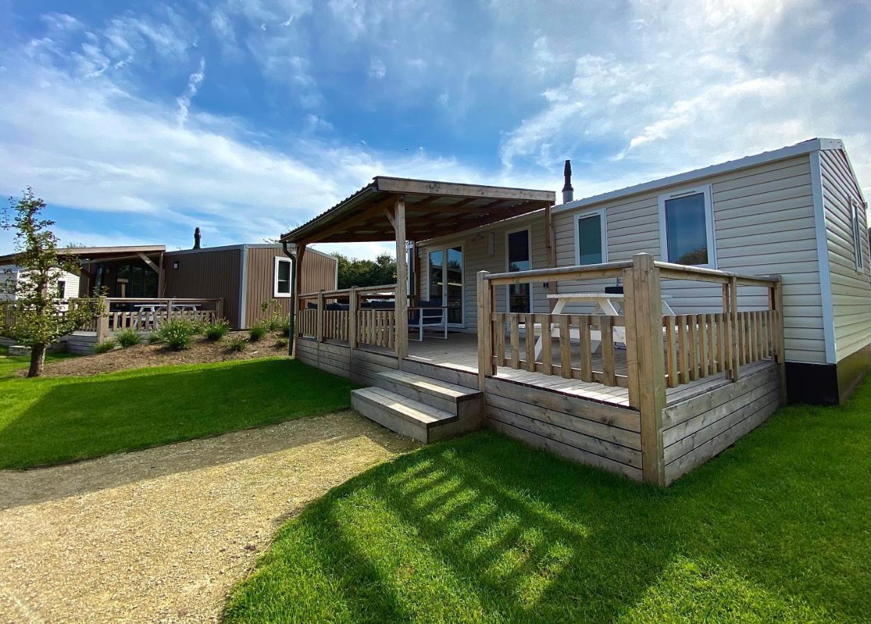 Camping De Vinkenkamp Lieren Exterior photo