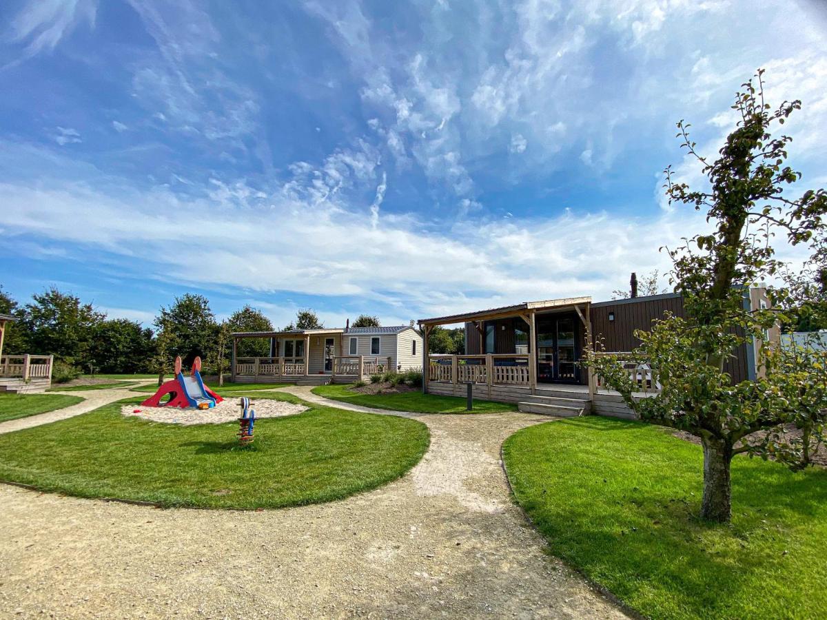 Camping De Vinkenkamp Lieren Exterior photo