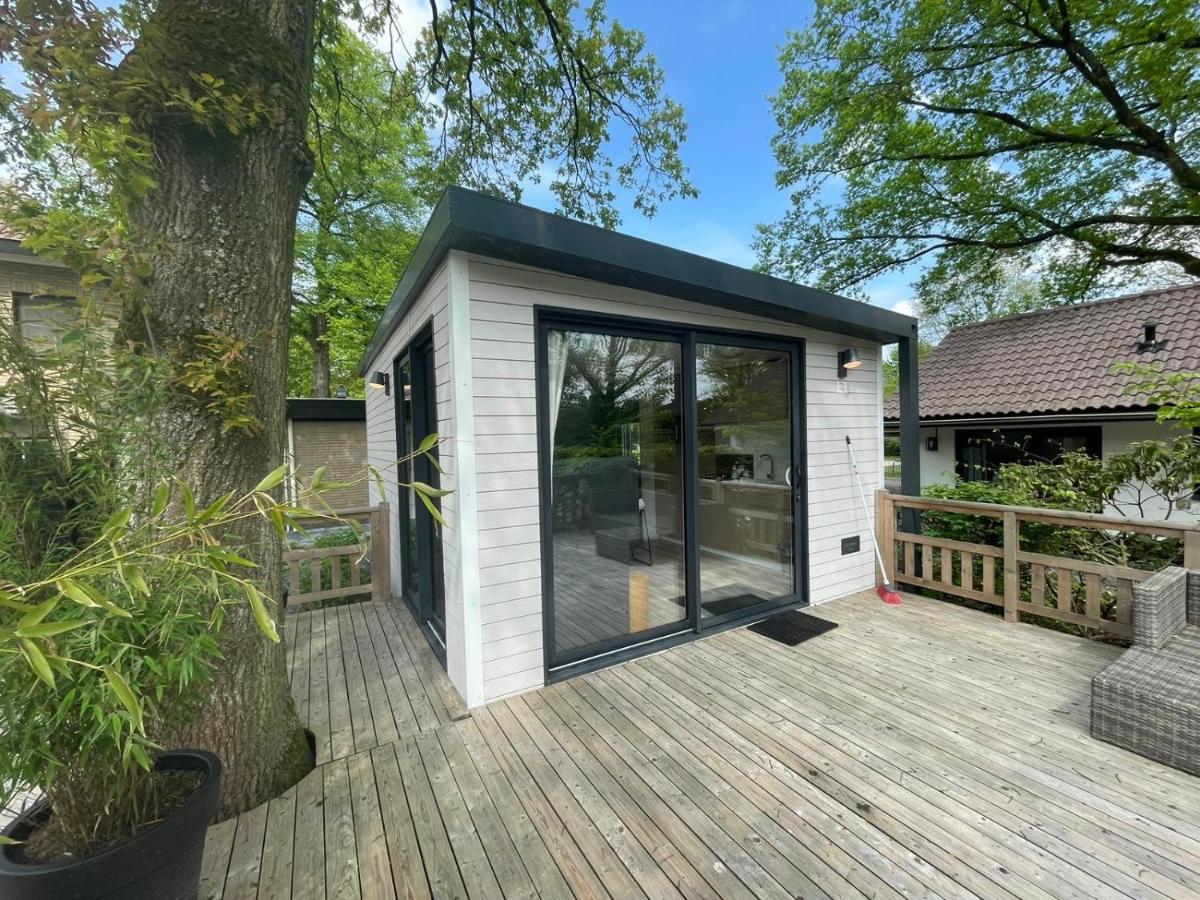 Camping De Vinkenkamp Lieren Exterior photo