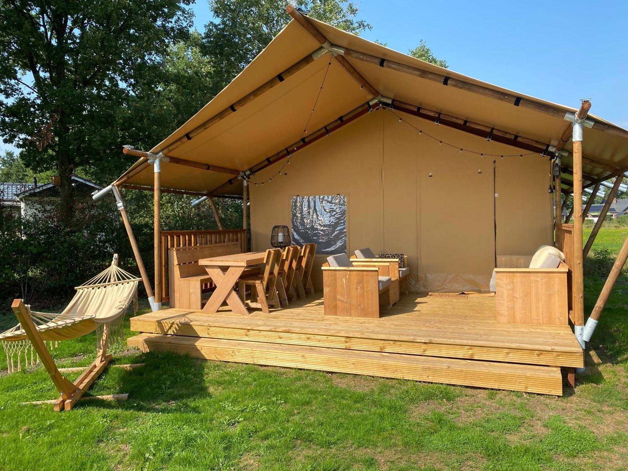 Camping De Vinkenkamp Lieren Exterior photo