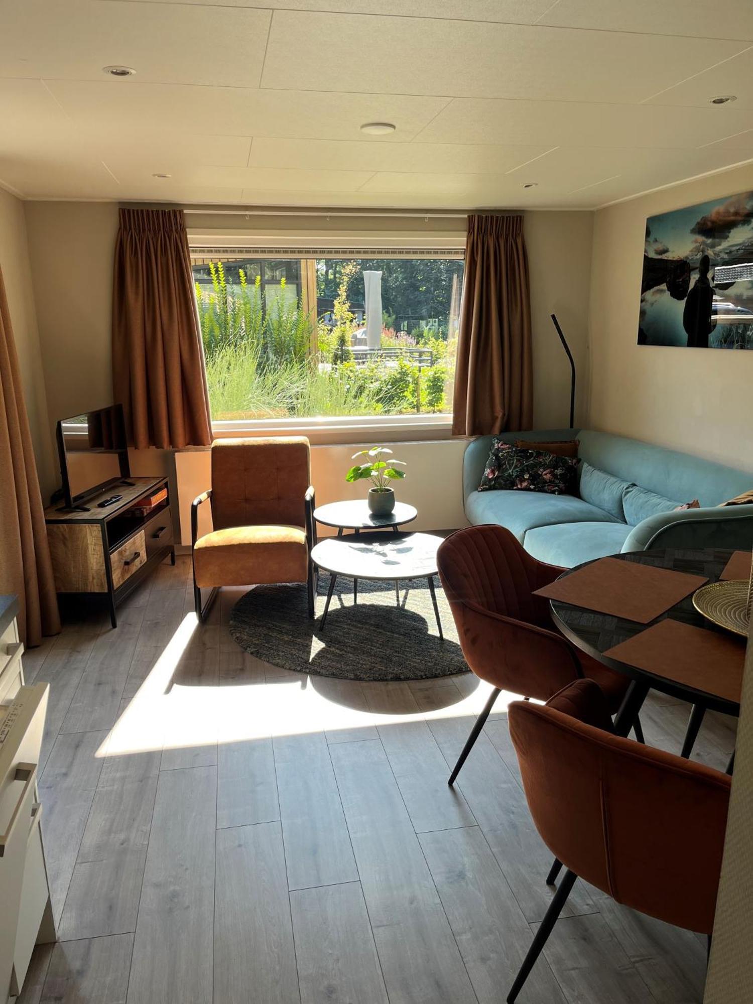 Camping De Vinkenkamp Lieren Exterior photo